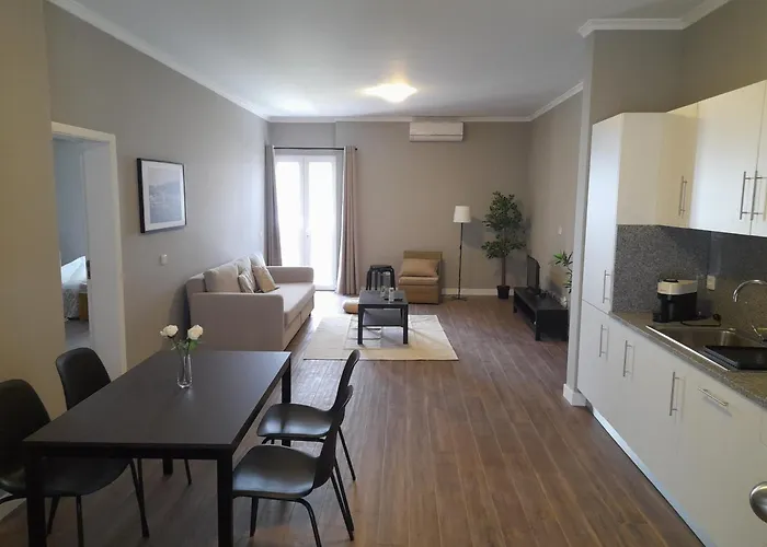 Ferreiros 184 公寓式酒店 丰沙尔