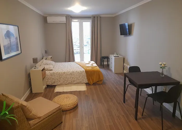 Ferreiros 184 Апарт-отель Фуншал