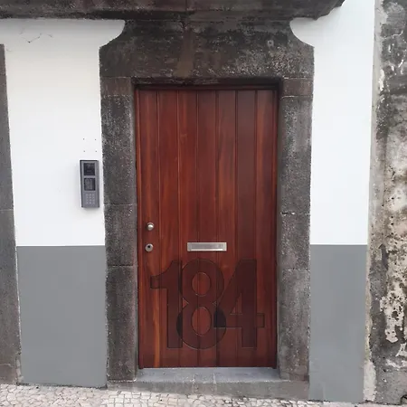 Ferreiros 184 Aparthotel 3*